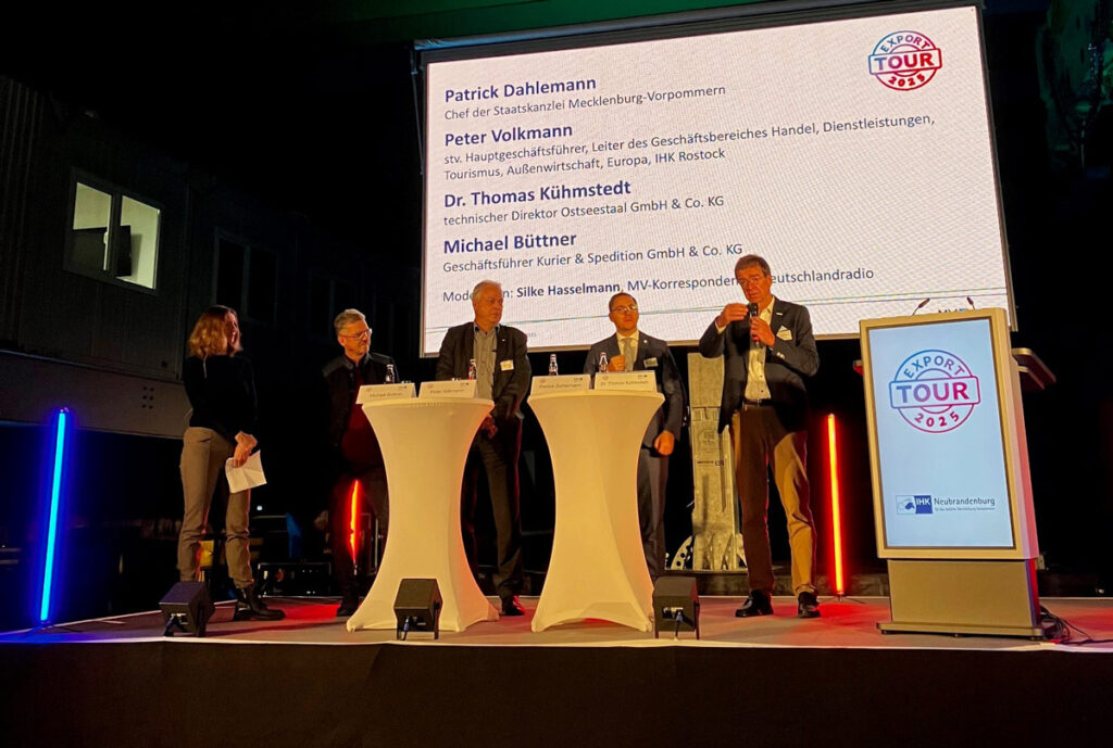 Panel bei Ostseestaal in Stralsund